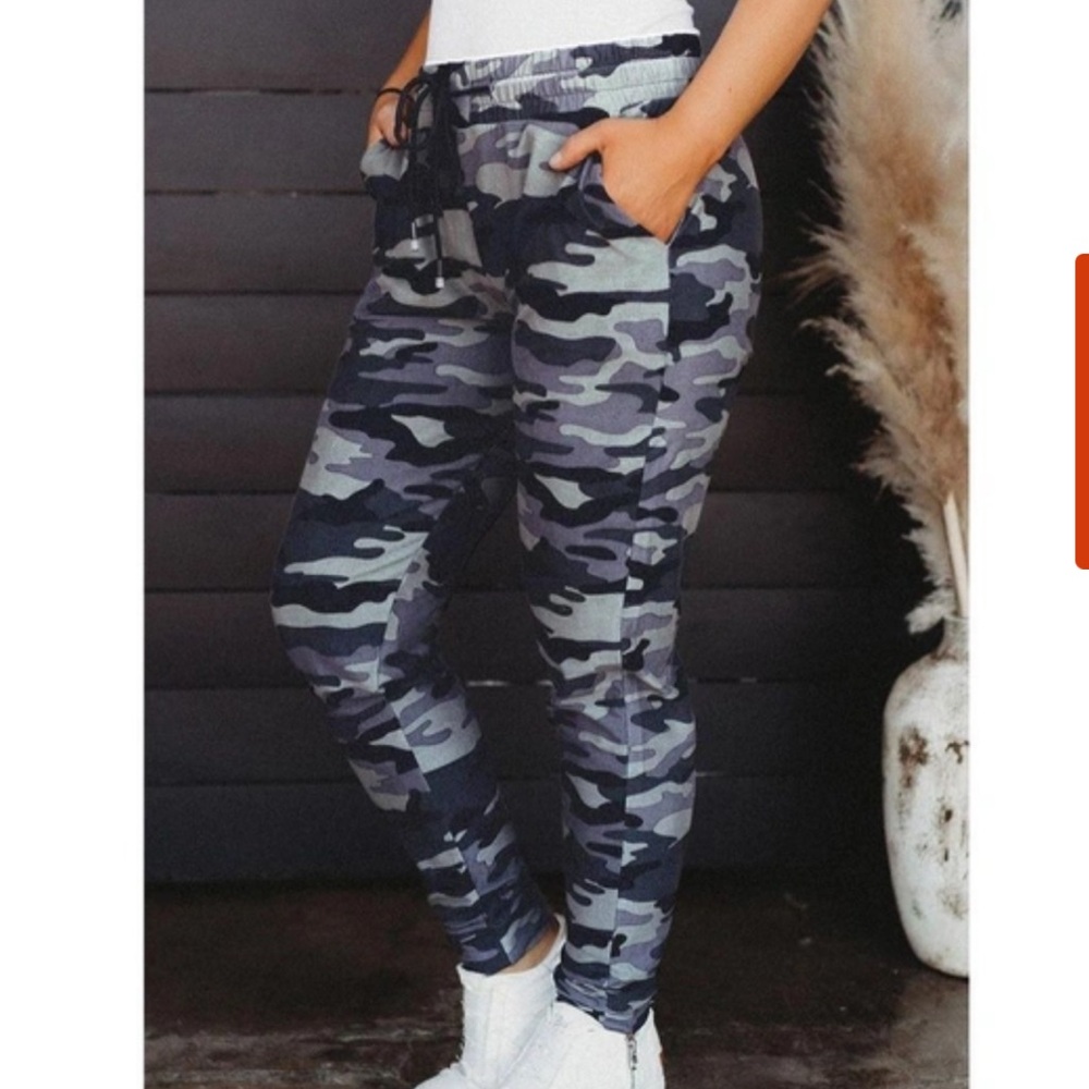 Camo joggers - Picture 2 of 6